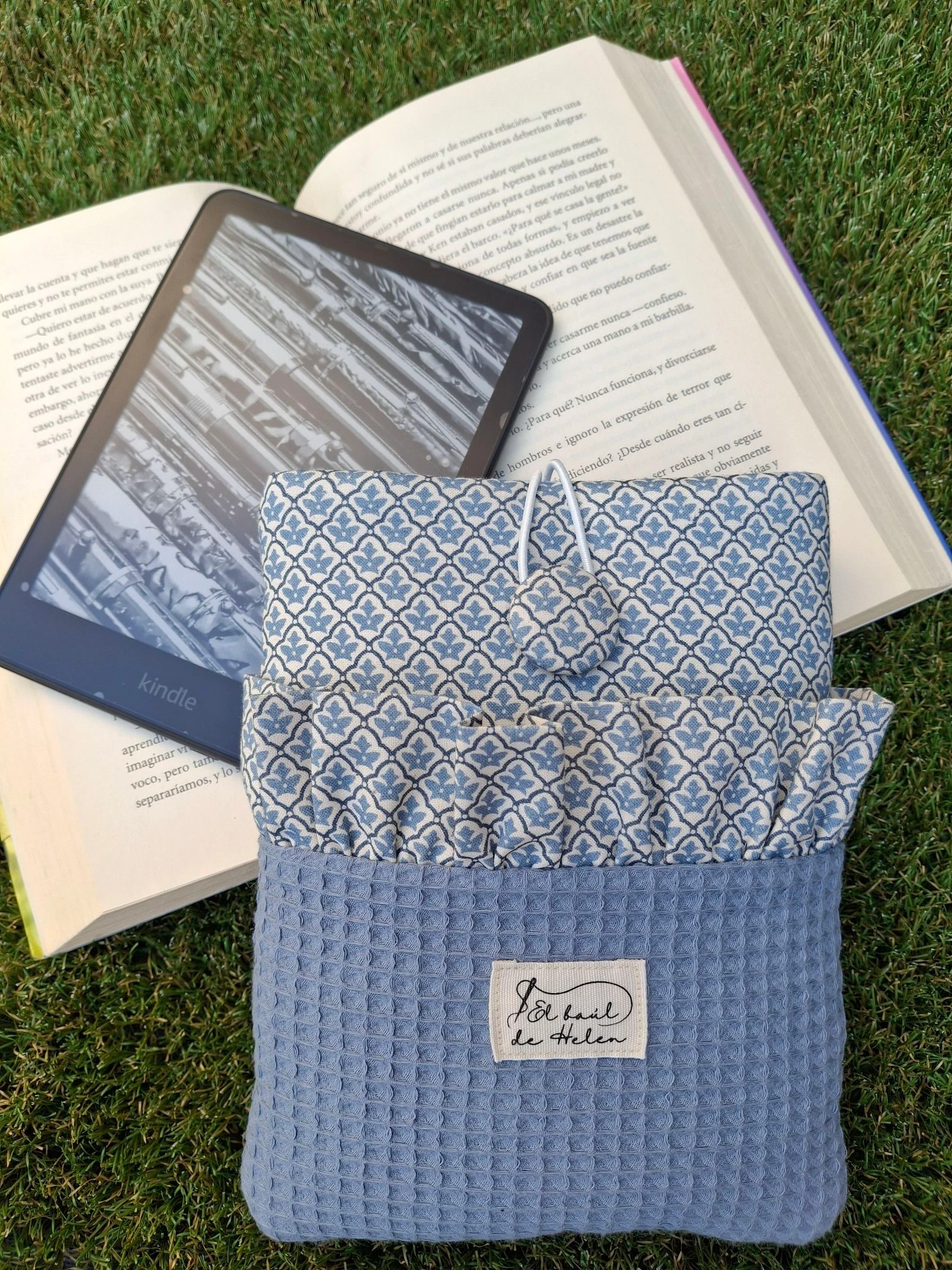 Célula para kindle acolchoada feita à mão – photo 2